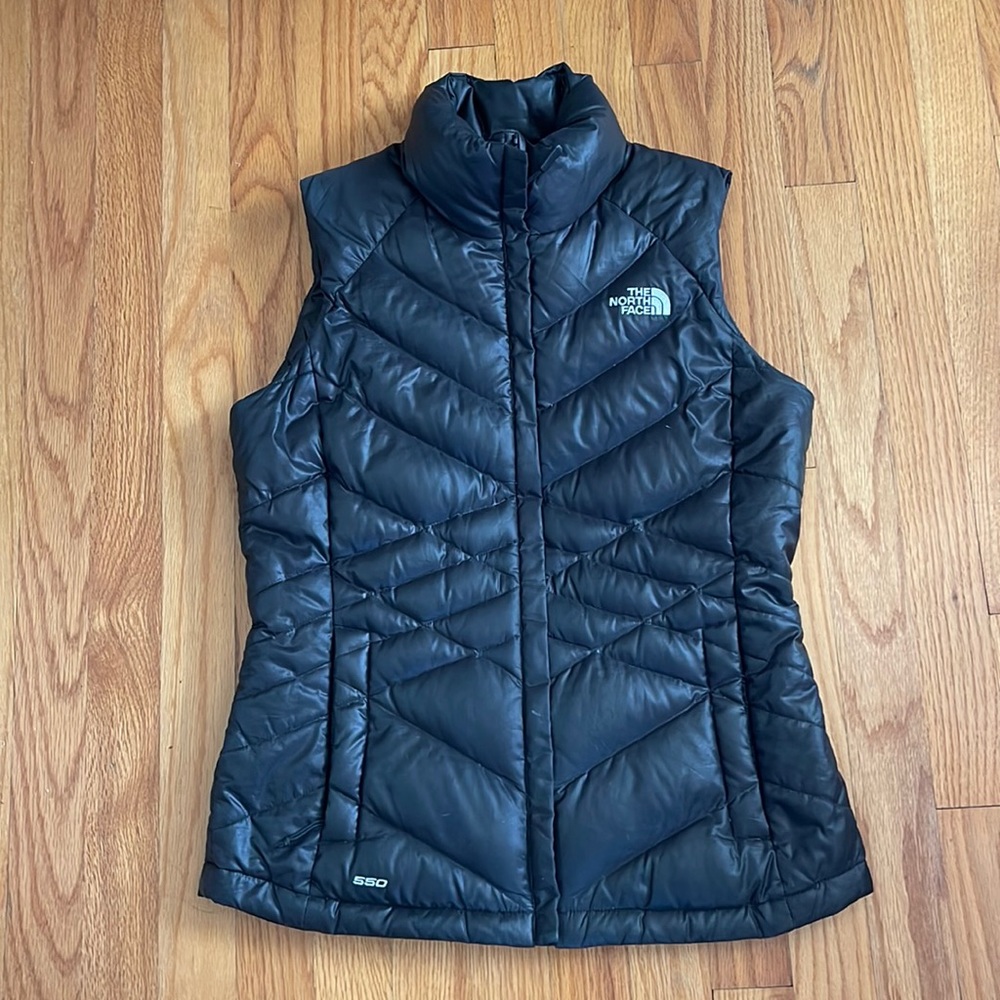 Women’s north face vest